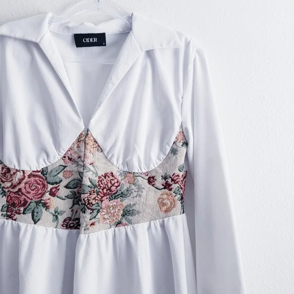 Cider Mini Upholstery V-Neckline Corset Dress - Picture 3 of 10